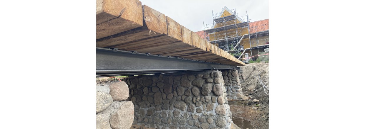 Renovering af Brolkke herregrd.